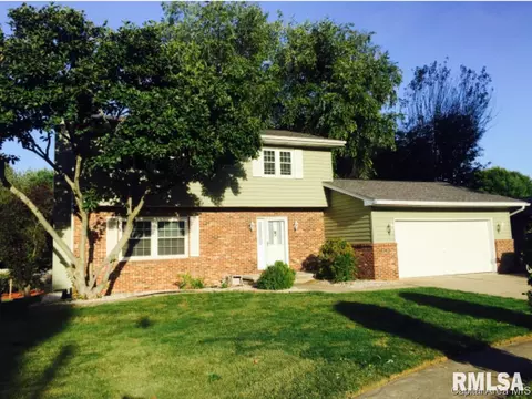104 Exeter Ct, Springfield, IL 62704 photo 1