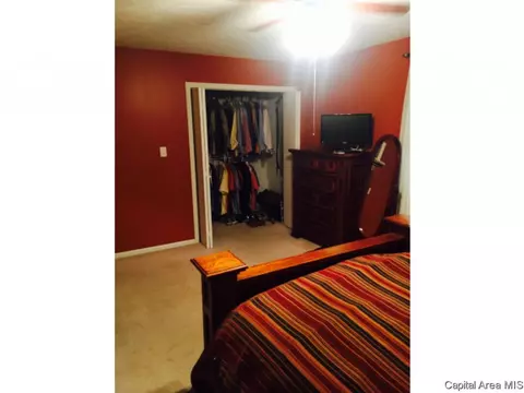 104 Exeter Ct, Springfield, IL 62704 photo 12