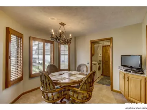 1601 Windycrest Dr, Springfield, IL 62704 photo 14