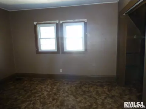 300 E Cedar, Springfield, IL 62703 photo 7