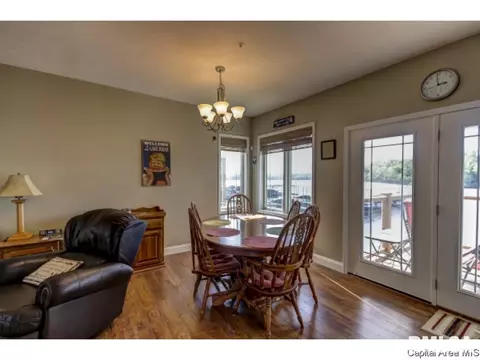 9 Waters Edge Blvd #11, Springfield, IL 62712 photo 9