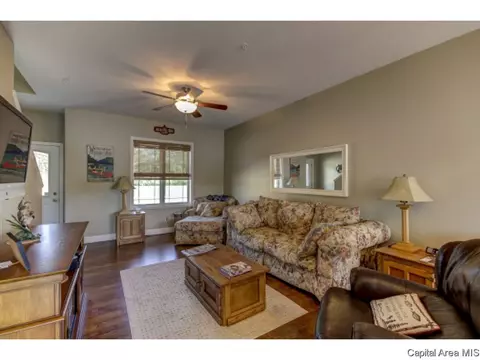 9 Waters Edge Blvd #11, Springfield, IL 62712 photo 7