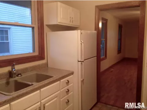 1937 N 7th, Springfield, IL 62702 photo 3