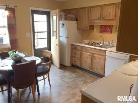 4129-4131 Pickfair Rd, Springfield, IL 62703 photo 5