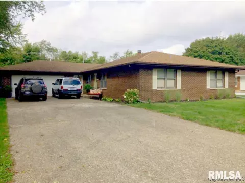 4129-4131 Pickfair Rd, Springfield, IL 62703 photo 2