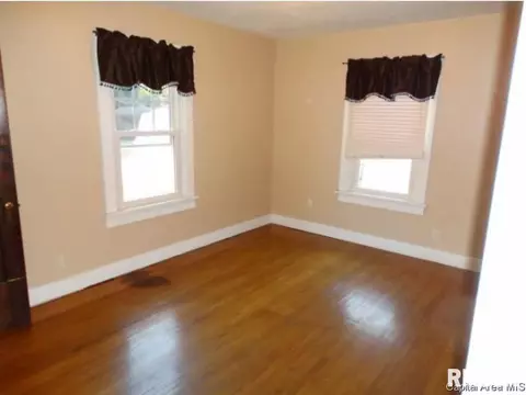 1820 S State, Springfield, IL 62704 photo 5