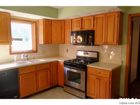 4012 Almahurst Dr, Springfield, IL 62712 photo 15