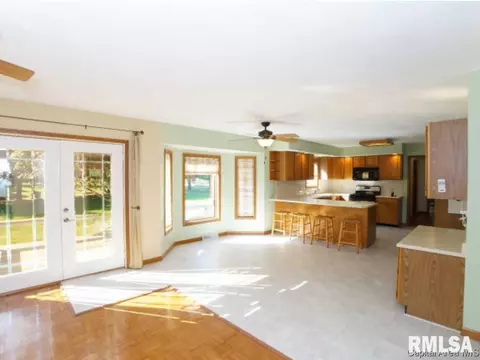 4012 Almahurst Dr, Springfield, IL 62712 photo 7