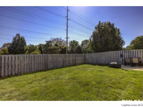 3200 Red Oak Ln, Springfield, IL 62712 photo 23