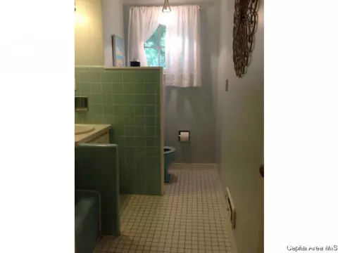 2061 Huntleigh, Springfield, IL 62704 photo 13