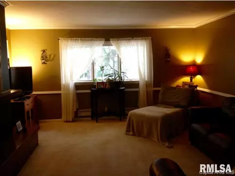 2061 Huntleigh, Springfield, IL 62704 photo 5