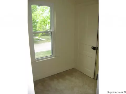 702 E Black Ave, Springfield, IL 62702 photo 14