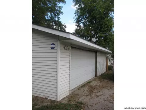 702 E Black Ave, Springfield, IL 62702 photo 20