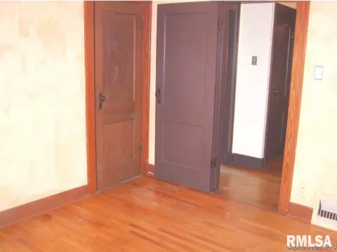 2108 N 8th St, Springfield, IL 62702 photo 15