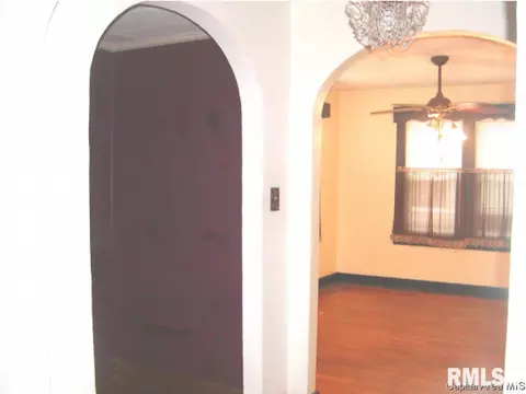 2108 N 8th St, Springfield, IL 62702 photo 11