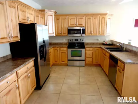 7203 Preston Dr, Springfield, IL 62711 photo 10