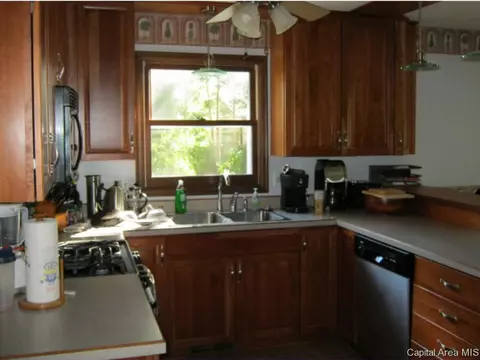 2308 S Park, Springfield, IL 62704 photo 5