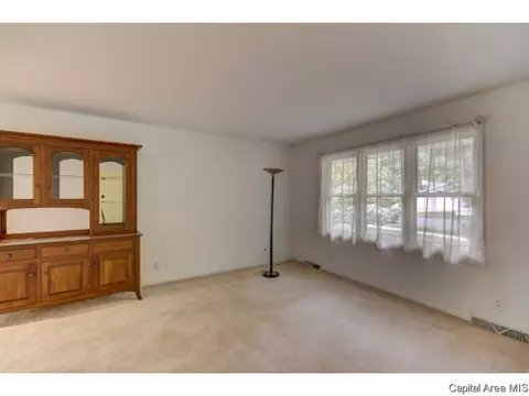 43 Bellerive, Springfield, IL 62704 photo 3