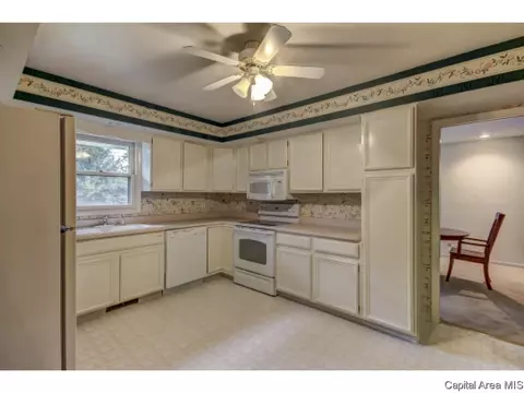 43 Bellerive, Springfield, IL 62704 photo 8