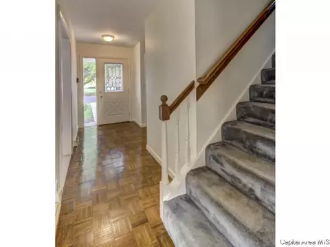 43 Bellerive, Springfield, IL 62704 photo 2