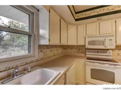 43 Bellerive, Springfield, IL 62704 photo 12