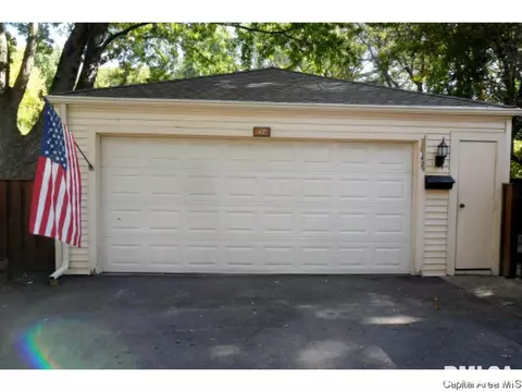 47 Country Pl, Springfield, IL 62703 photo 3