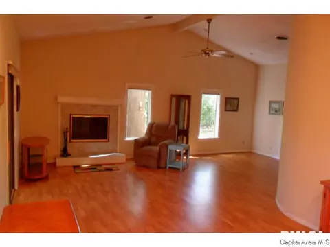 47 Country Pl, Springfield, IL 62703 photo 8