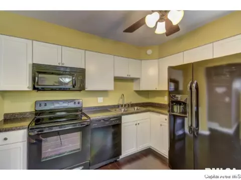 2916 Sandgate Rd, Springfield, IL 62702 photo 12