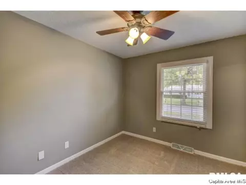 2916 Sandgate Rd, Springfield, IL 62702 photo 19