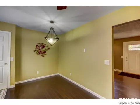 2916 Sandgate Rd, Springfield, IL 62702 photo 6