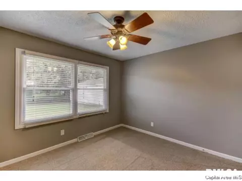 2916 Sandgate Rd, Springfield, IL 62702 photo 16