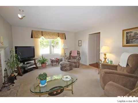 3108 Widbey Ct, Springfield, IL 62704 photo 3