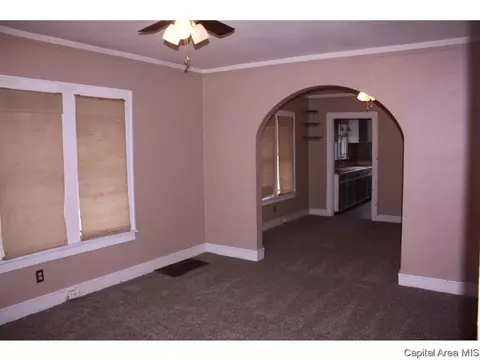 731 W North Grand Ave, Springfield, IL 62702 photo 5