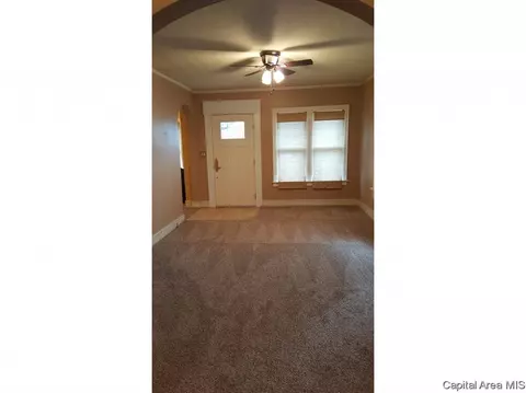 731 W North Grand Ave, Springfield, IL 62702 photo 2