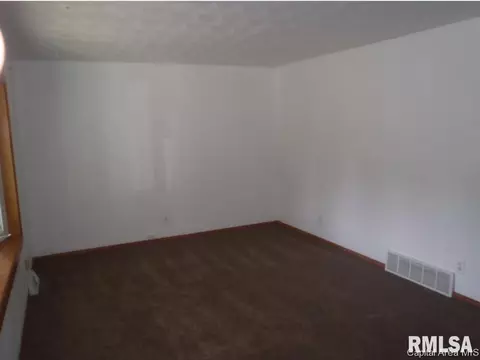 2565 Somerton Rd, Springfield, IL 62702 photo 13