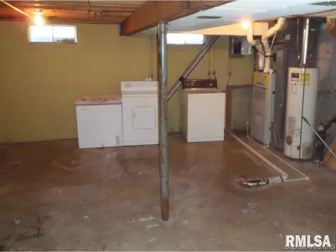 2565 Somerton Rd, Springfield, IL 62702 photo 16