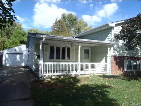 2565 Somerton Rd, Springfield, IL 62702 photo 1