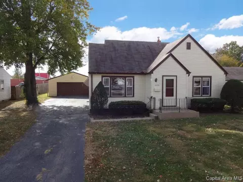 1020 W Maple Ave S, Springfield, IL 62704 photo 1