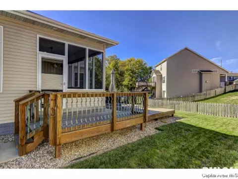 7421 Torrington Way, Springfield, IL 62711 photo 32