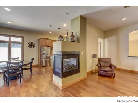 7421 Torrington Way, Springfield, IL 62711 photo 7