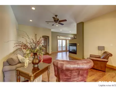 7421 Torrington Way, Springfield, IL 62711 photo 6