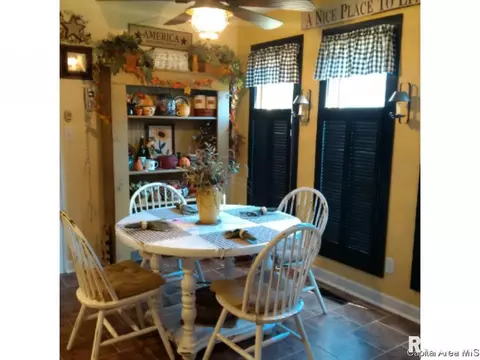 16 Sarah, Springfield, IL 62703 photo 19