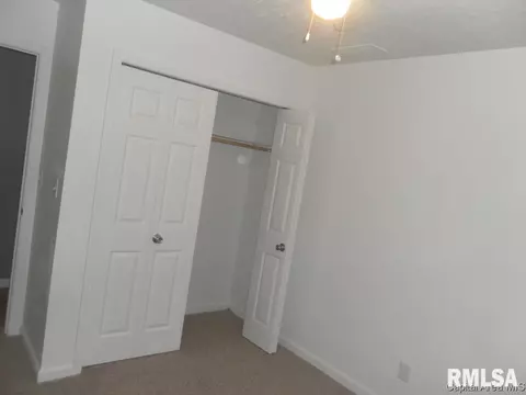 1617 N 20th St, Springfield, IL 62702 photo 5