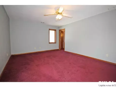 605 Tecumseh Trl, Springfield, IL 62707 photo 15