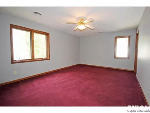 605 Tecumseh Trl, Springfield, IL 62707 photo 18