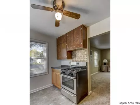 1700 N 20th, Springfield, IL 62702 photo 13