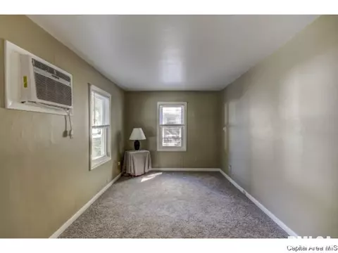1700 N 20th, Springfield, IL 62702 photo 4