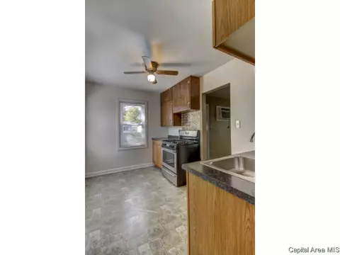 1700 N 20th, Springfield, IL 62702 photo 12