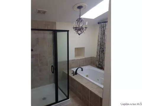 424 Clipper, Springfield, IL 62711 photo 9