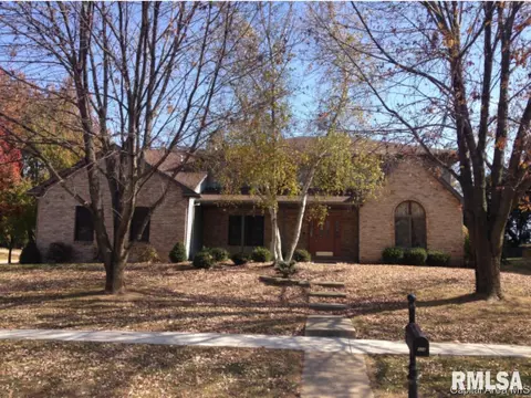 424 Clipper, Springfield, IL 62711 photo 1